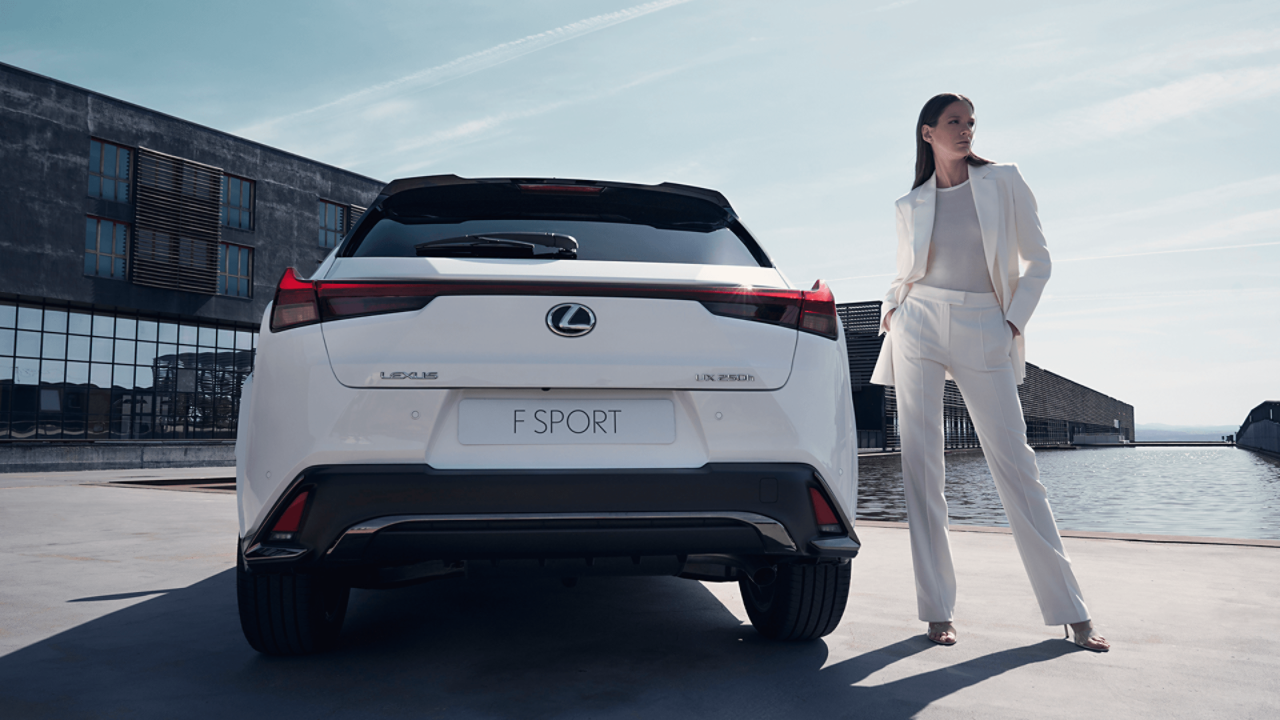 Lexus UX