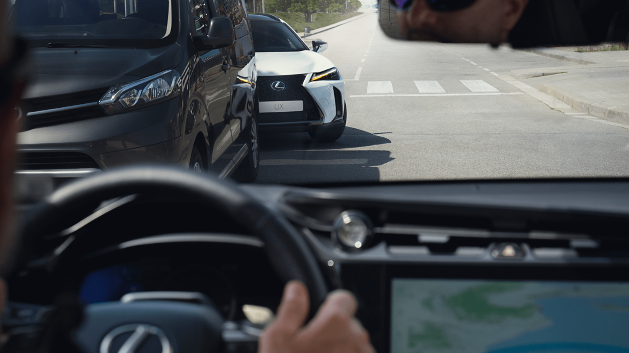 Lexus UX