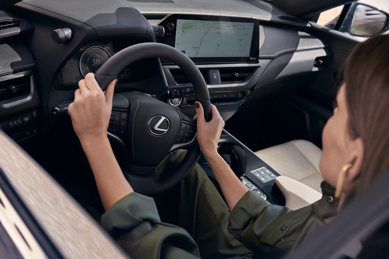 Lexus UX 300e